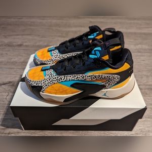 Jordan Luka 2 GS, 5.5y, Laser Orange Hyper Jade Black